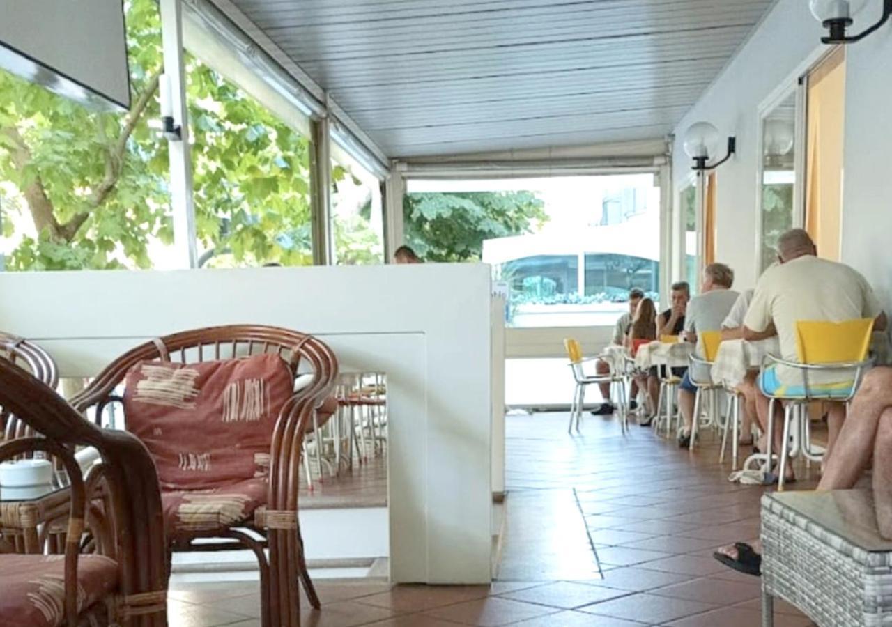 Hotel Ca Vanni Rimini Exterior photo