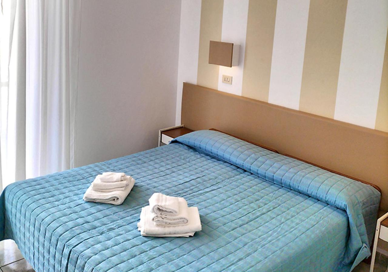 Hotel Ca Vanni Rimini Exterior photo
