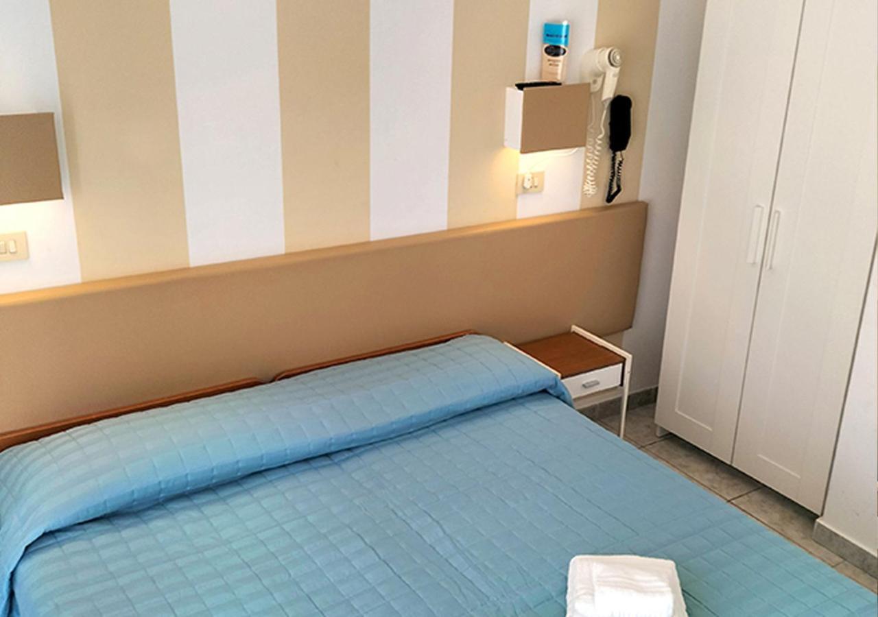 Hotel Ca Vanni Rimini Exterior photo