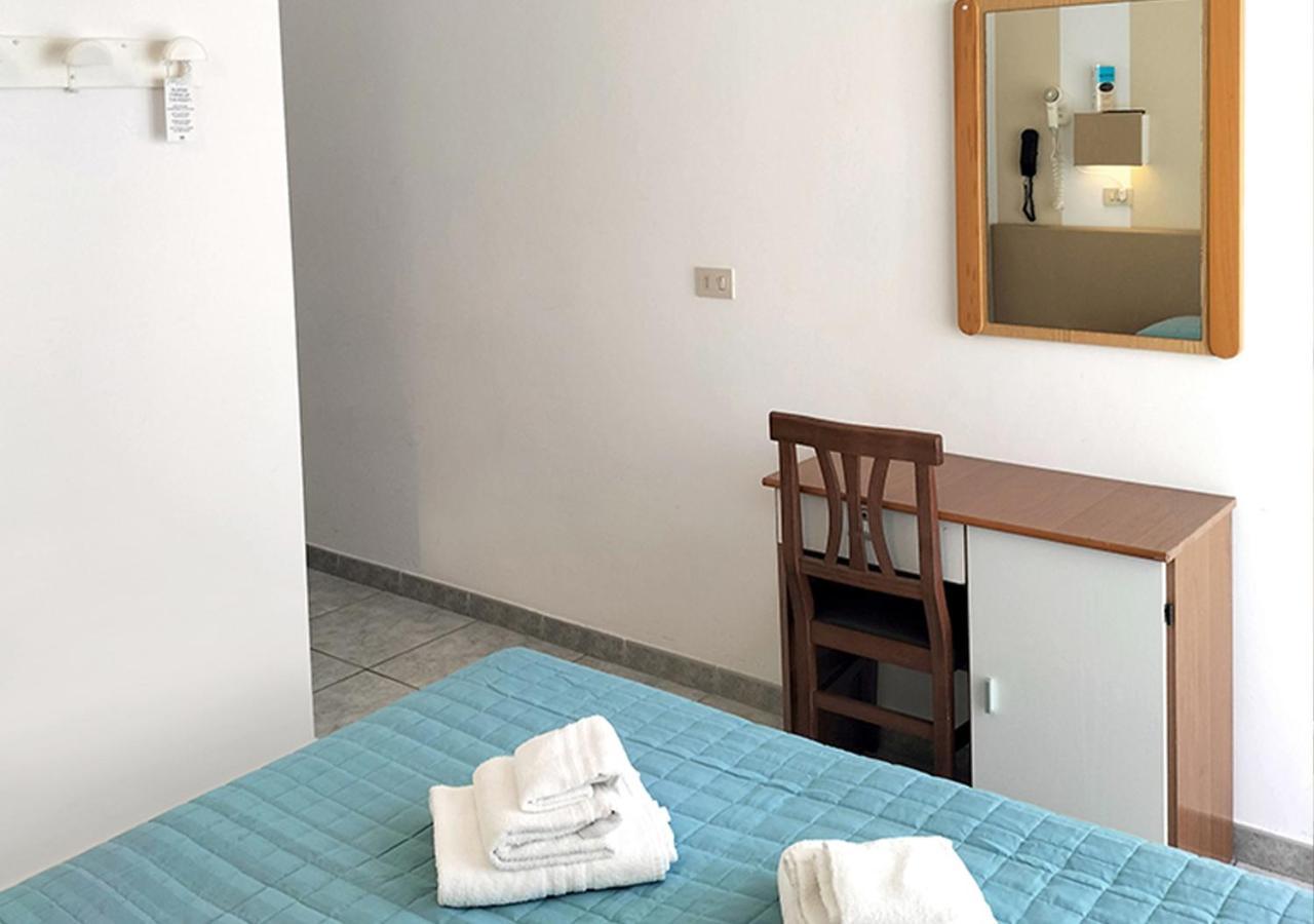 Hotel Ca Vanni Rimini Exterior photo